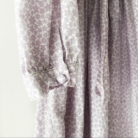 🌸SOLD!🌸 {Strasburg, 10Y} lilac Smocked dress - Picture 5 of 7